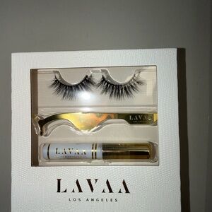 Eyelash Kit with Gold Applicator